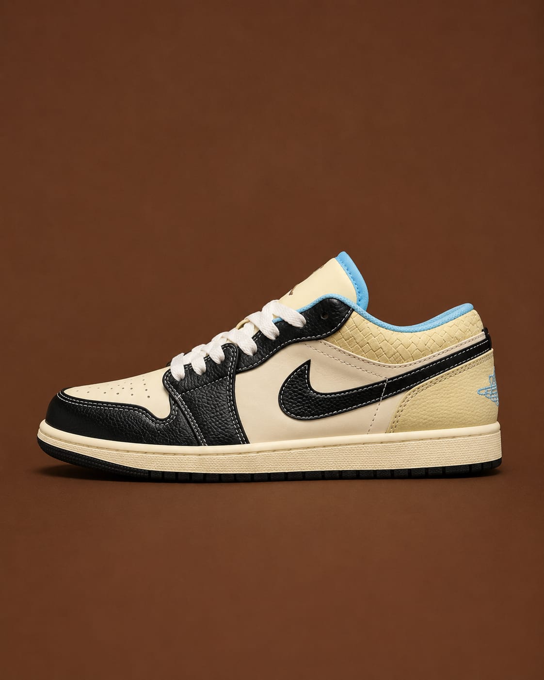 Air Jordan Retro 1 Low Coconut Milk